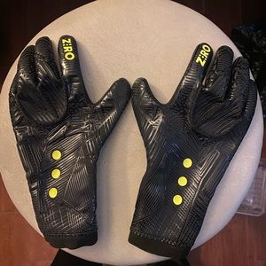 Z:RO SOCCER GOALKEEPER TRAINING GLOVES SIZE 10